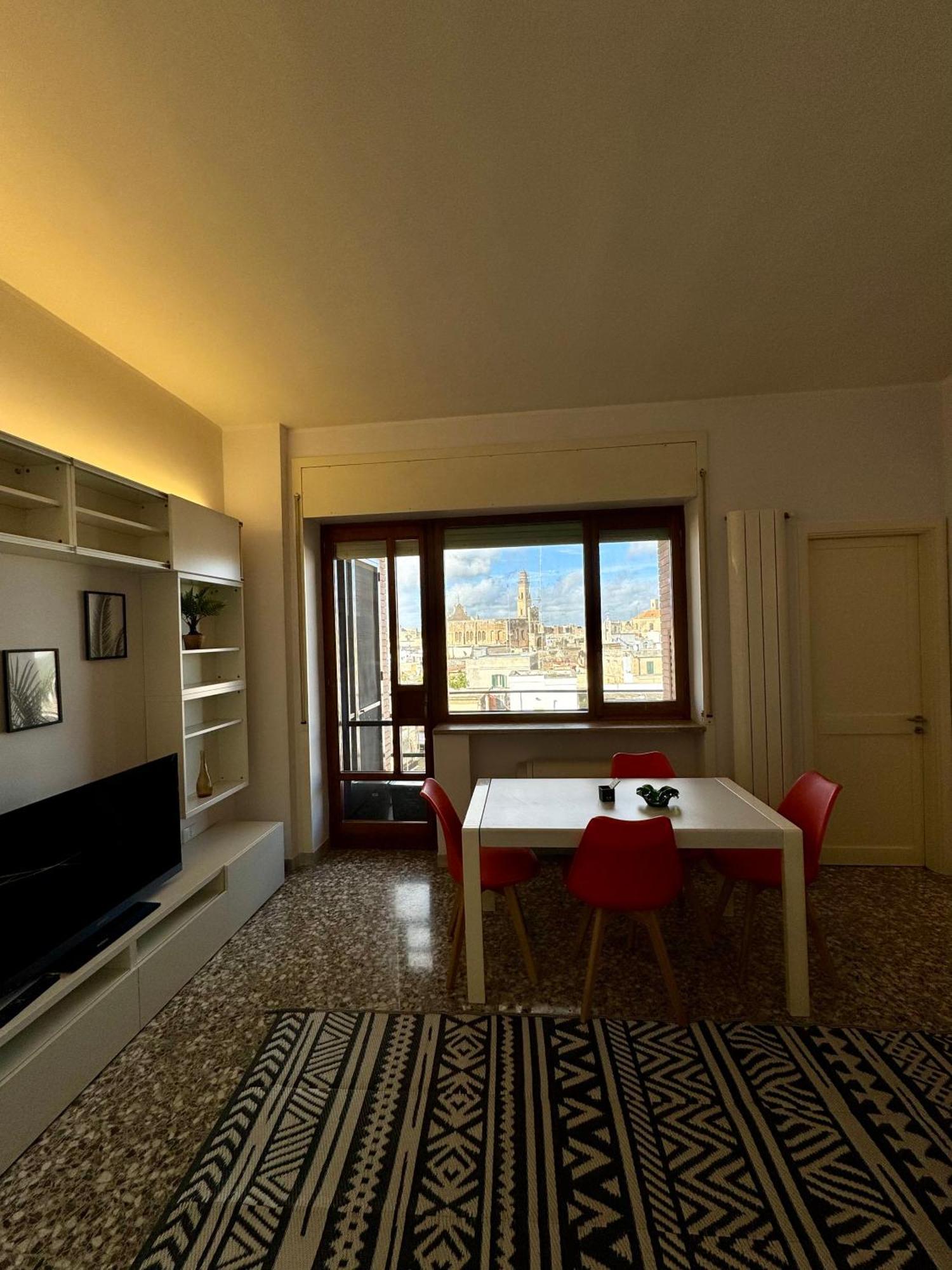 4 Balconi House- Appartamento Moderno A 莱切 外观 照片