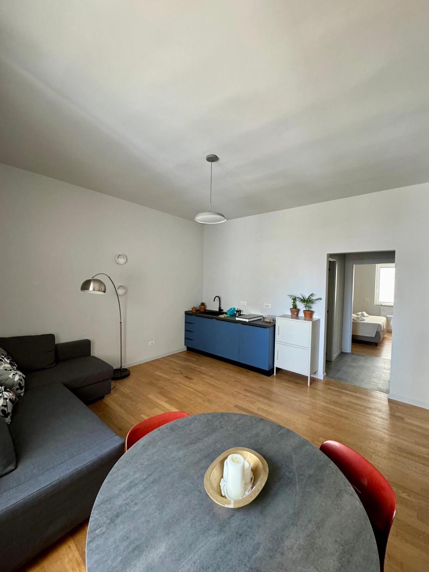 4 Balconi House- Appartamento Moderno A 莱切 外观 照片
